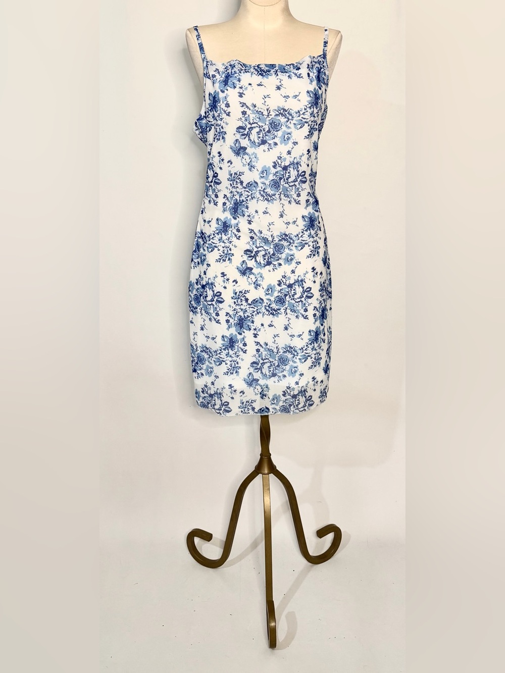 Sweet Blue & White Toile Style Sundress Junior Size M